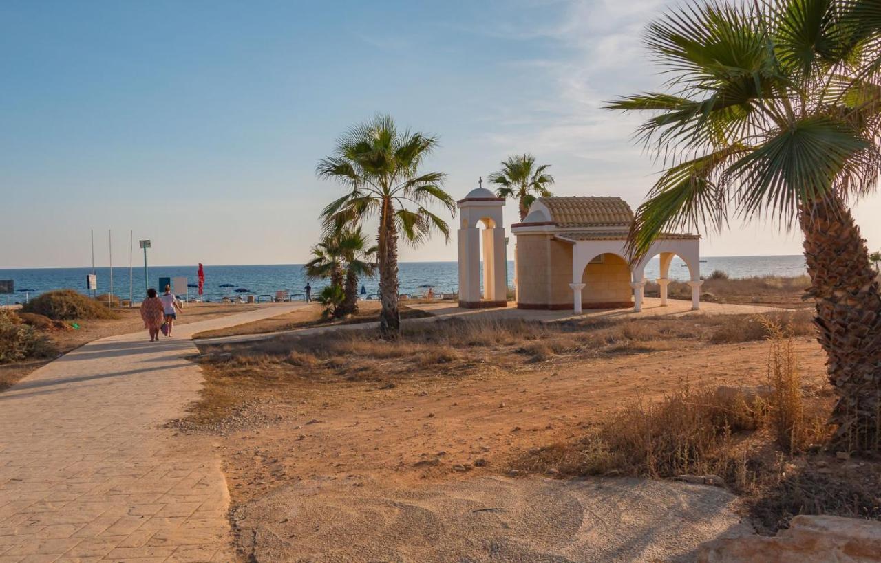 Anmaria Beach Hotel Ayia Napa Exterior photo